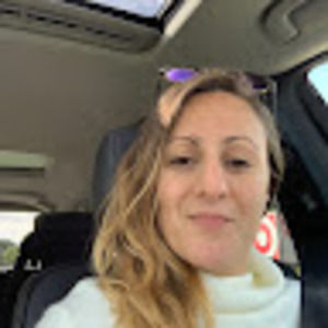 Meet your Posher, Aurelia